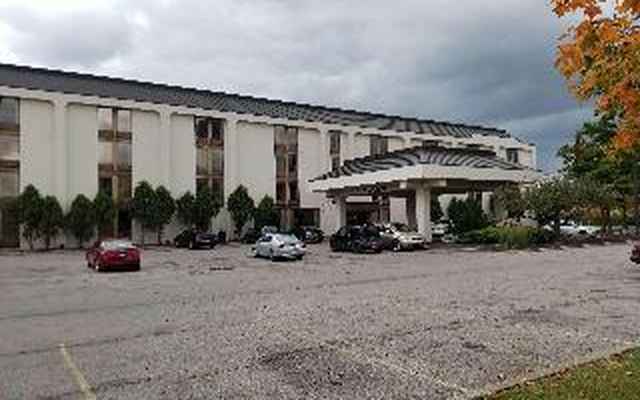 Baymont Inn & Suites