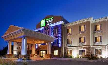 Holiday Inn Express & Suites Cherry Hills